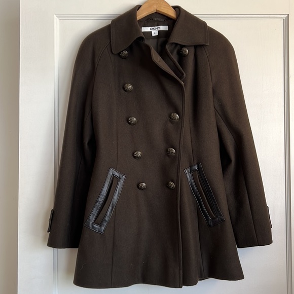 Brown woman’s pea coat size 4 perfect condition - Picture 4 of 9